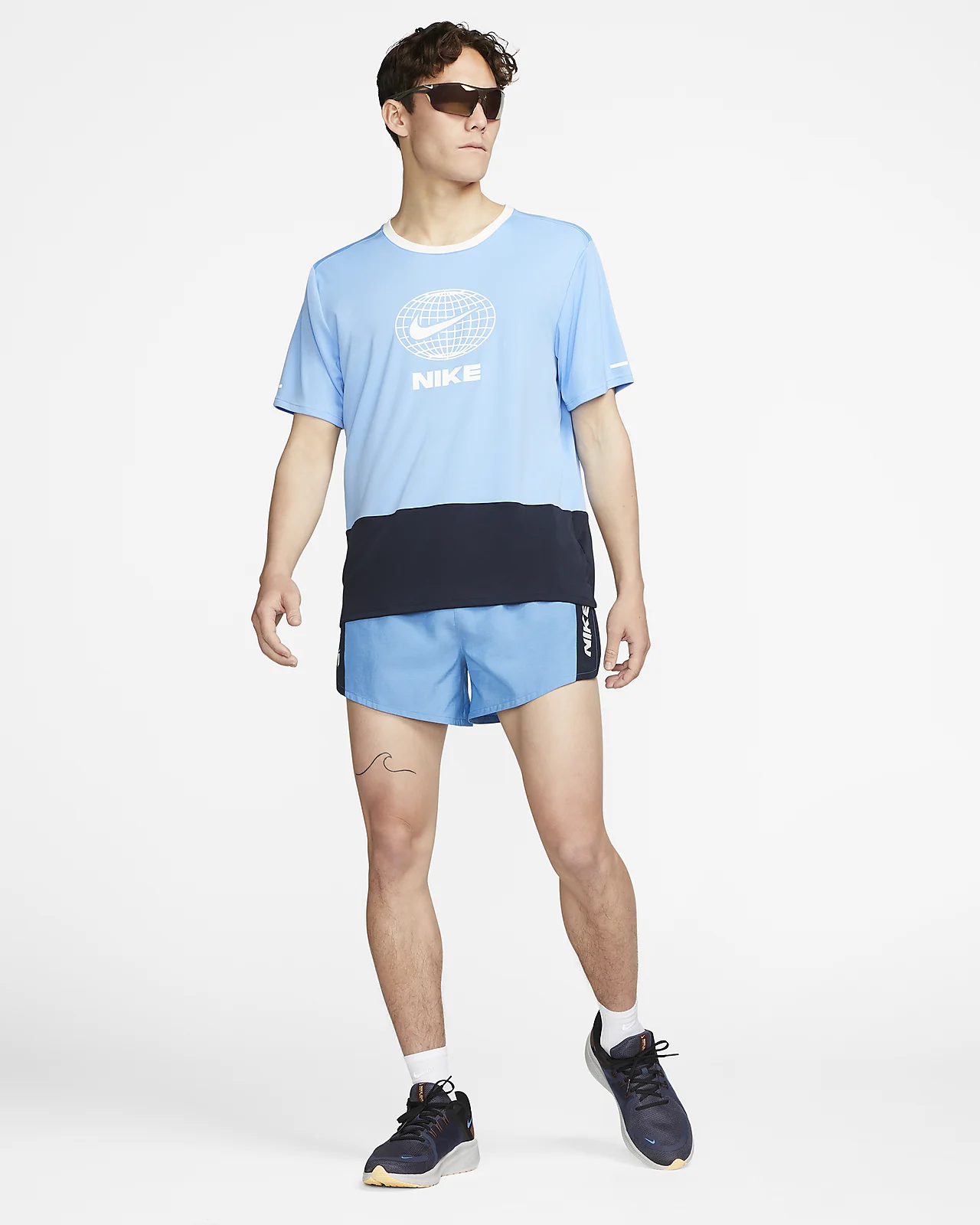 กางเกงวิ่ง Nike Dri-Fit Heritage 4” Running Shorts (M)