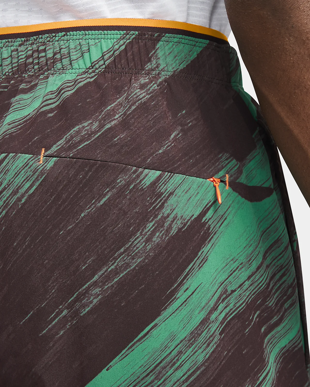 กางเกงวิ่ง Nike Dri-Fit Sport Clash 5” Split Shorts (S,M,L,XL)