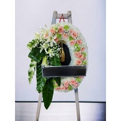 พวงหรีดดอกไม้สด WW0069 ขาวเขียวโอรส 80*60