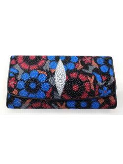 กระเป๋าสตางค์หนังปลากระเบนแท้ 3พับยาว พิมลาย ดอกไม้