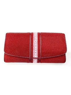 กระเป๋าสตางค์หนังปลากระเบนแท้ 3พับยาว ปลากระเบนหนาม สีแดงเลือดหมู