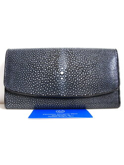 กระเป๋าสตางค์หนังปลากระเบนแท้1ตา 3พับยาว สีดำ ขัดเงา