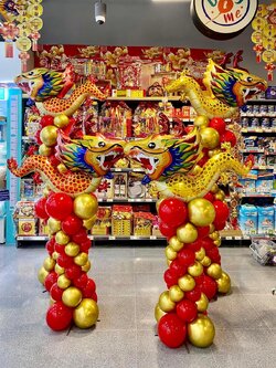 เสาตั้งลูกโป่งมังกร โทนสีแดง ทอง