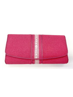 กระเป๋าสตางค์หนังปลากระเบนแท้ 3พับยาว ปลากระเบนหนาม สีชมพู