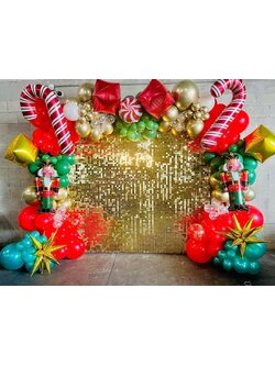 เซทลูกโป่งฉากวิ้ง ทีมคริสต์มาส โทนเขียว ทอง แดง พร้อมของตกแต่งน่ารักๆ (ป้ายไฟเปลี่ยนคำได้ค่ะ)