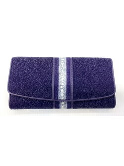 กระเป๋าสตางค์หนังปลากระเบนแท้ 3พับยาว ปลากระเบนหนาม สีม่วง