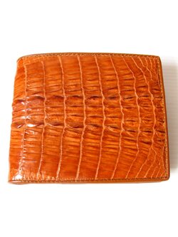 กระเป๋าสตางค์หนังจระเข้แท้ ส่วนหาง สีน้ำตาลแทน