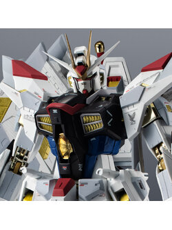 CHOGOKIN MIGHTY STRIKE FREEDOM GUNDAM