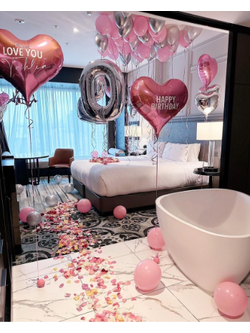 เซทลูกโป่งจัดห้องโรงแรม หัวใจขนาด 24นิ้ว 2ใบ พร้อมข้อความ + ลูกโป่งลอยเพดาน 30ใบ + ลูกโป่งฟอยล์หัวใจขนาด 18นิ้ว 3ใบ + ลูกโป่งฟอยล์ตัวเลข ขนาด 40นิ้ว 2ตัว + ลูกโป่งวางพื้น 10ใบ