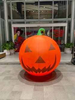 เช่า ฟักทองพองลม ขนาด 2เมตร Halloween (มัดจำ 1000฿)