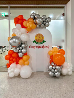 เซทแบลคดรอปแสดงความยินดี โทนสีส้ม เงิน ขาว