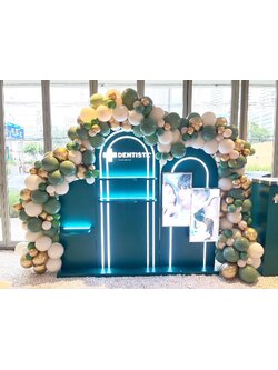 เซทลูกโป่งเปิดตัวสินค้าใหม่ โทนสีเขียว แซน + ช่อลูกโป่ง 5ลูก 6ช่อ (ไม่รวมแบล็คดรอป)