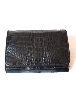 กระเป๋าสตางค์หนังจระเข้แท้ ส่วนหาง สีดำ 3พับสั้น