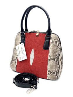 กระเป๋าถือหนังงูแท้ ผสม หนังปลากระเบนแท้ สีแดง มีสายสะพาย