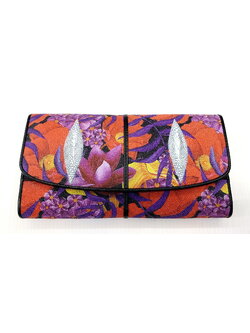 กระเป๋าสตางค์หนังปลากระเบนแท้ 3พับยาว พิมลาย ดอกไม้