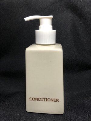 ขวดเซรามิค Conditioner ทรงเหลี่ยม หัวปั้ม