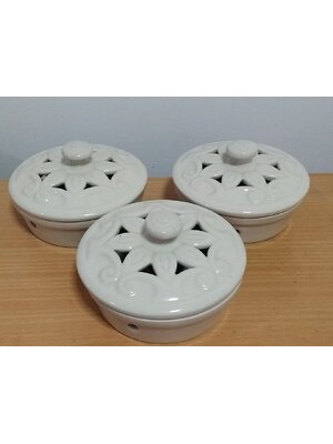 ที่ใส่ยากันยุงแบบขด สีขาวครีม(สีงาช้าง) เซรามิค