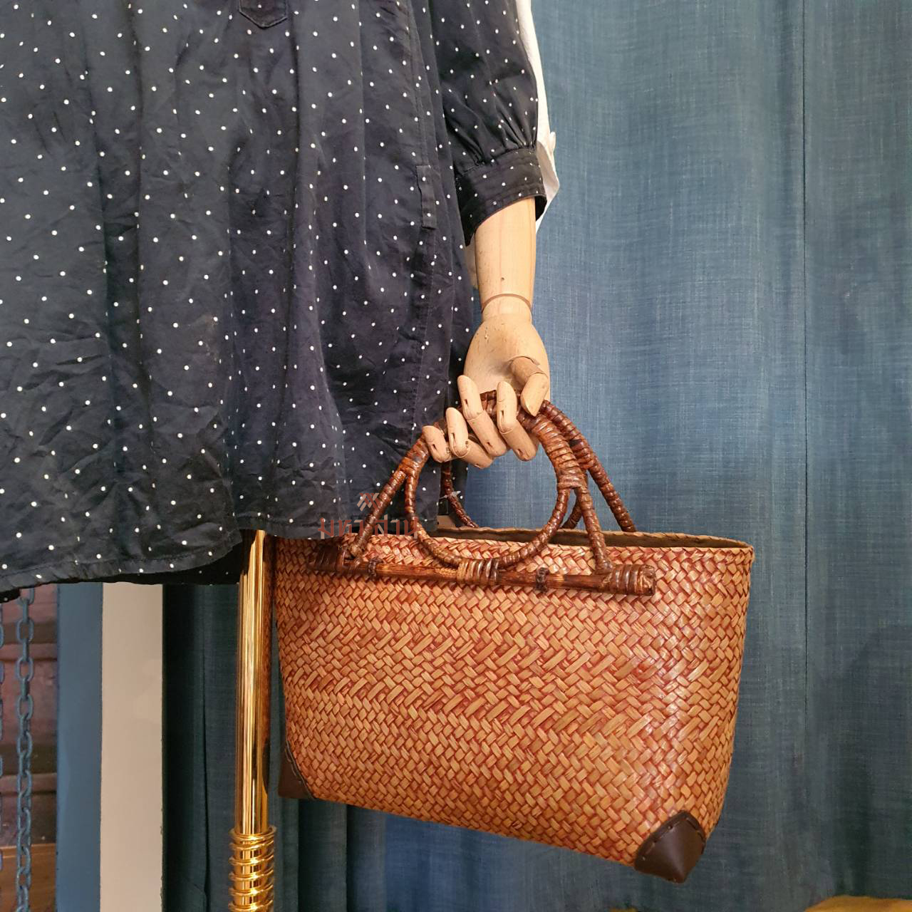 กระเป๋ากระจูด กระเป๋าหูหวาย กระเป๋าถือ กระเป๋าผ้าไทย กระเป๋าไทย 👜 คละแบบ