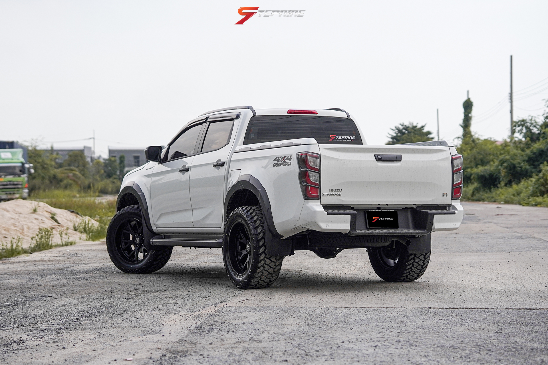 ส่งงานรถใหม่ป้ายแดง #ISUZU #DMAX ทรงเมกา FC จากพิษณุโลก