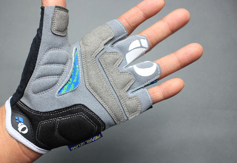 ถุงมือจักรยานครึ่งนิ้ว PEARL iZUMi รุ่น SlipStream