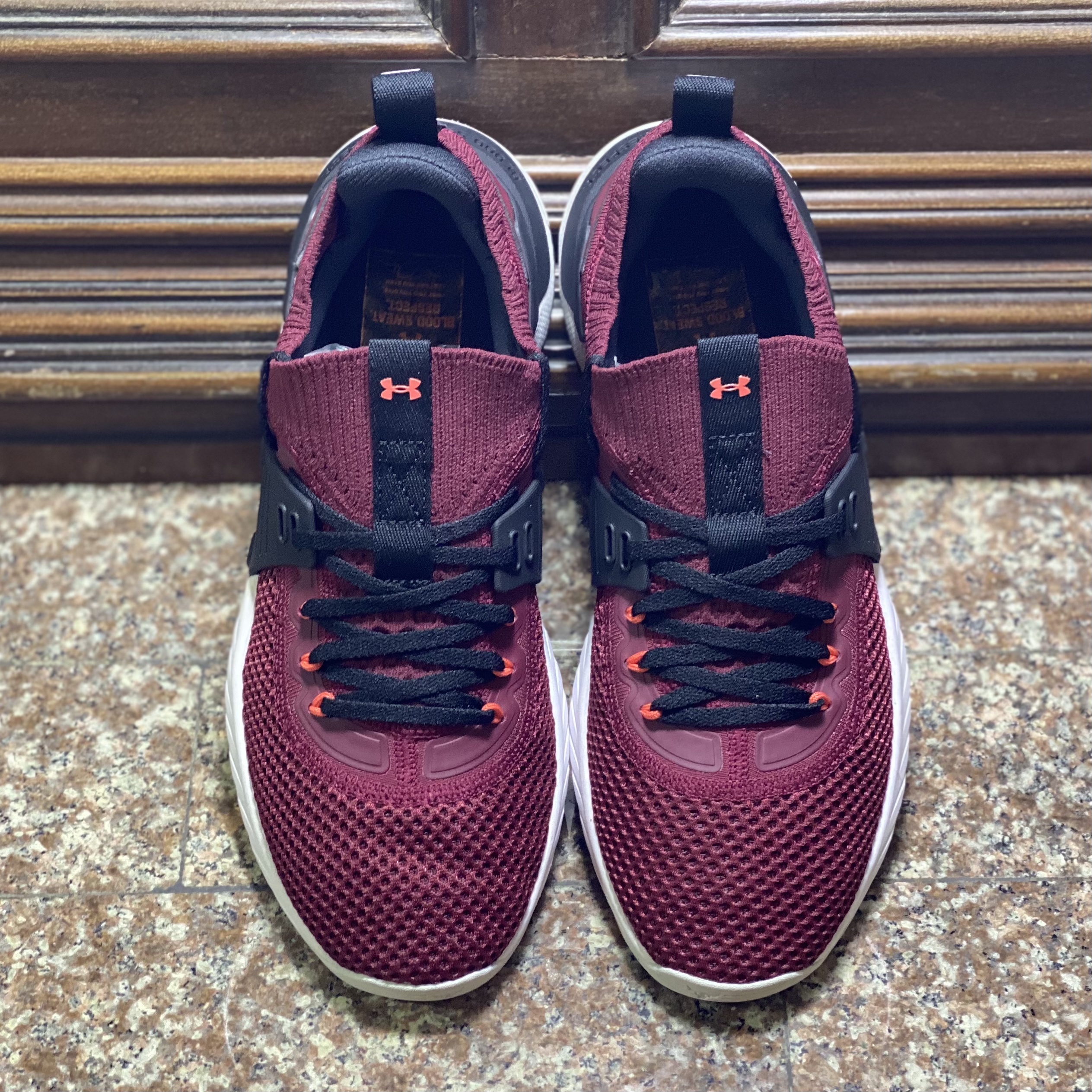 รองเท้าเทรนนิ่ง Under Armour Project Rock 4 ‘Burgundy’ (M8US)