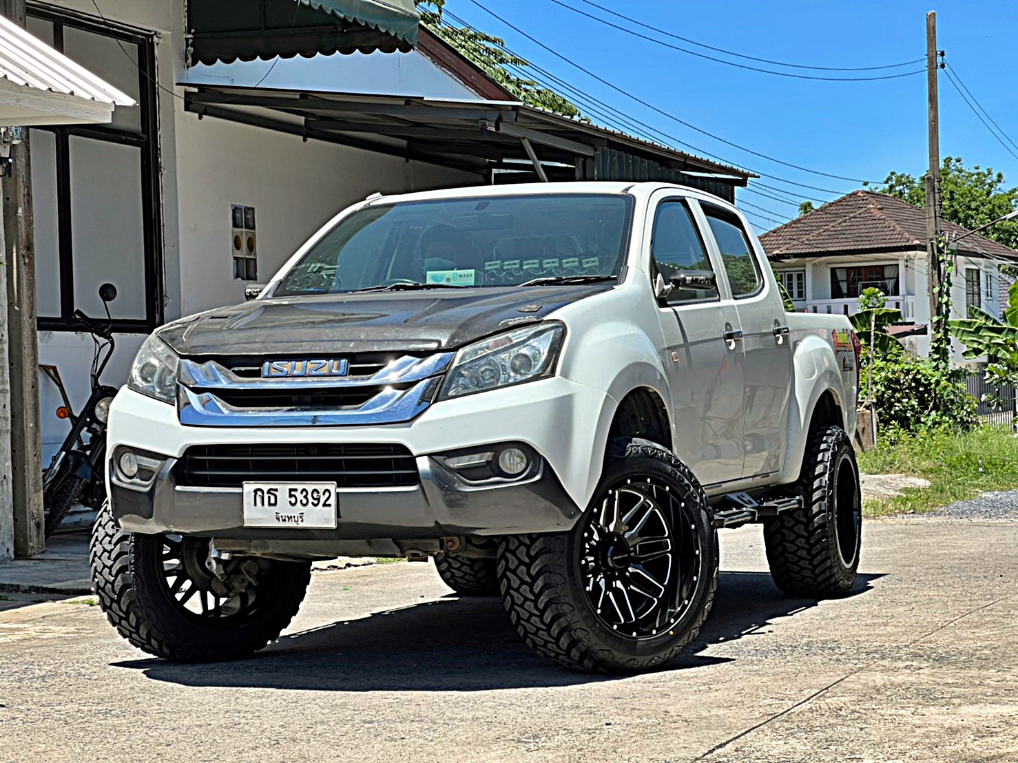 D-MAX_จองคิวมาจากจันทบุรี คันนี้ตัวเตี้ยโหลดเตี้ย จัดทรงเมกาที่ STEP9
