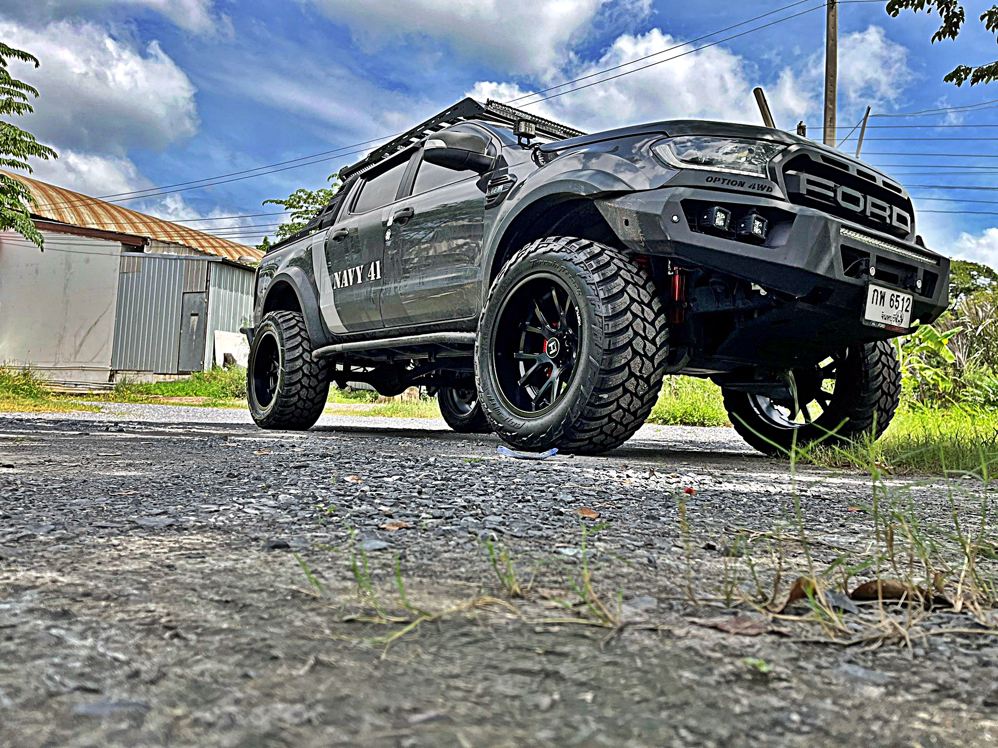 FORD RANGER ทรงเมกา ล้อ HOSTILE H113