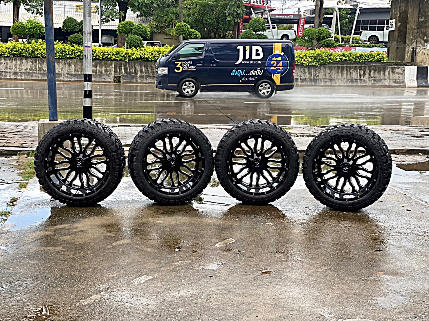 D-MAX ทรงเมกา มาไกลจากปราจีนบุรี