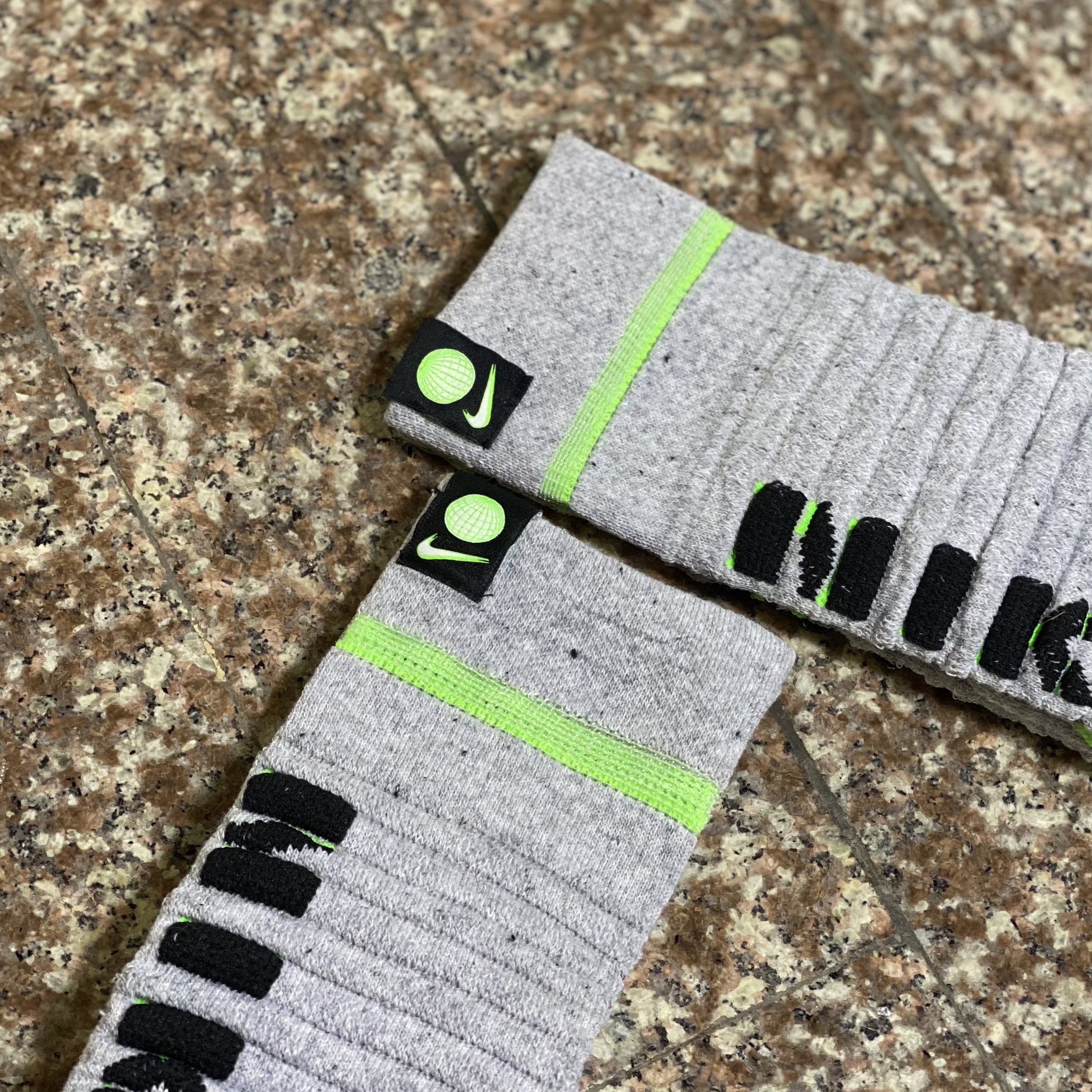 ถุงเท้า Nike Sportwear Multiplier Full Socks (M,XL)