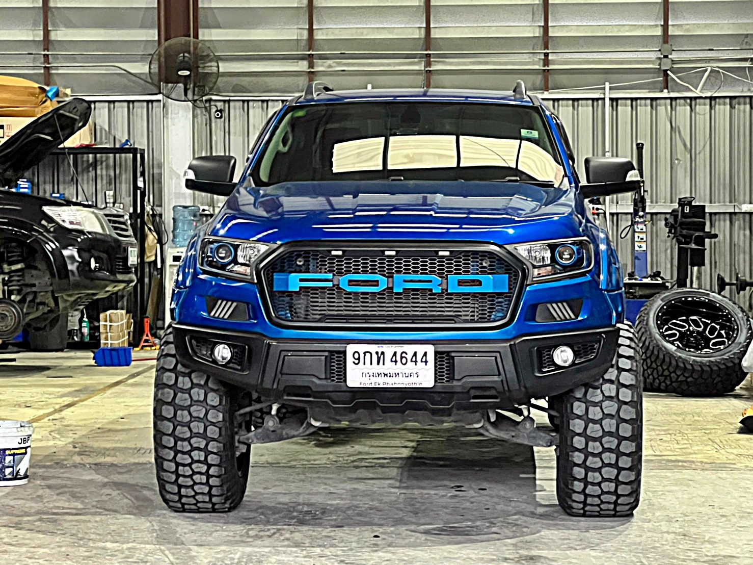 FORD_ทรงเมกา ที่ STEP9