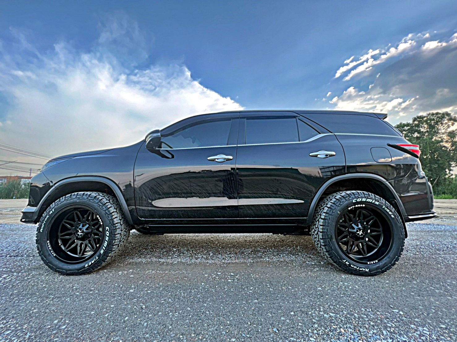 #TOYOTA_LEGENDER_จองคิวจากชัยนาท ไม่ยก ใส่ล้อออฟลบ