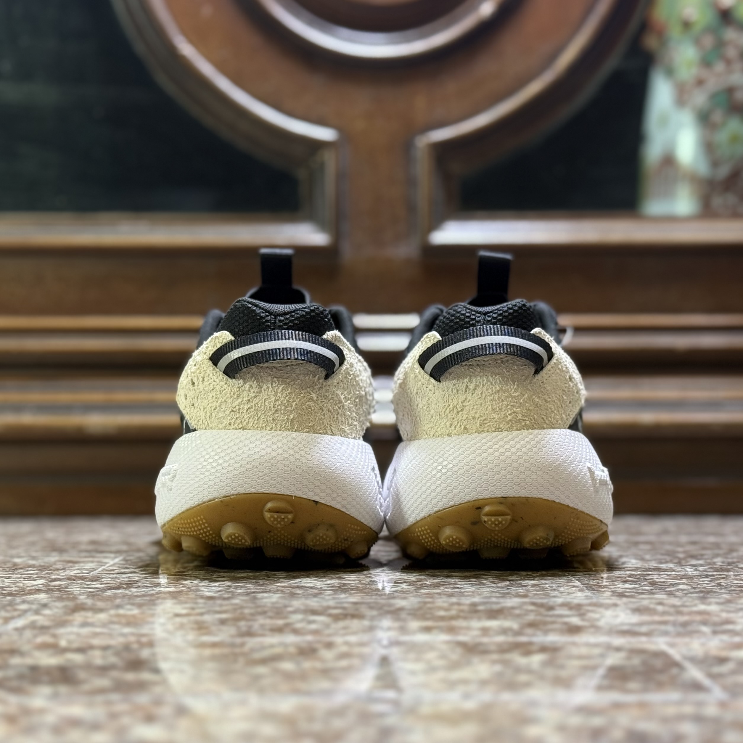 รองเท้าเดินป่า Under Armour Fat Tire Venture Pro (M8/9/9.5US)