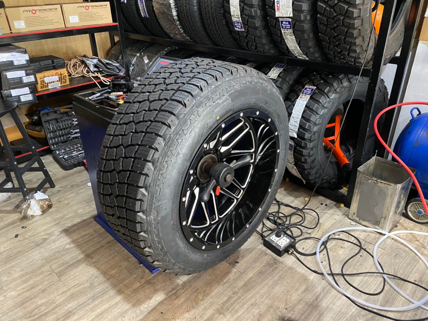 FORD ทรงเมกา ล้อเทพลึกสุดตาราง