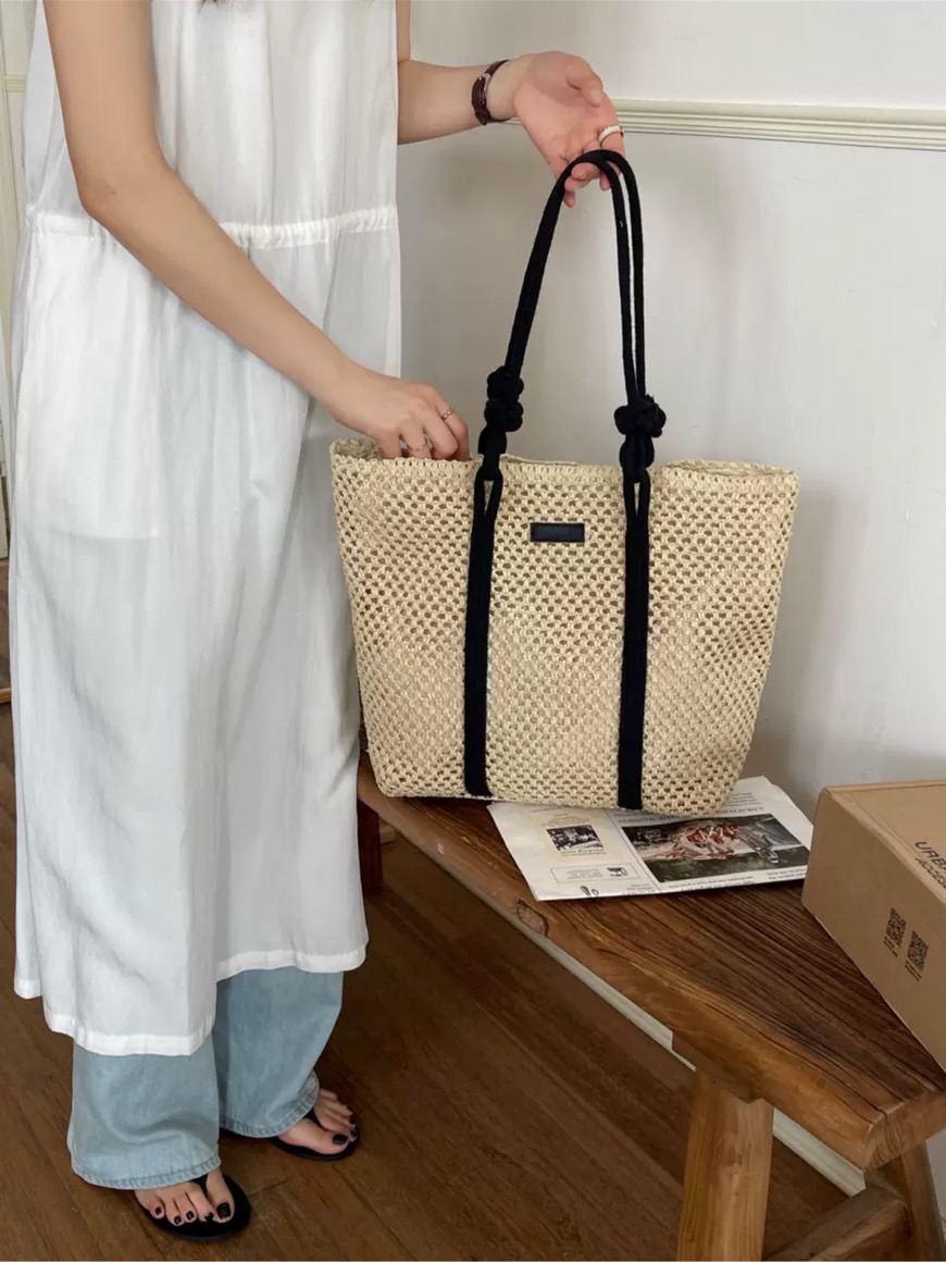 กระเป๋าสาน กระเป๋าสะพายข้าง กระเป๋ามินิมอล 🤎