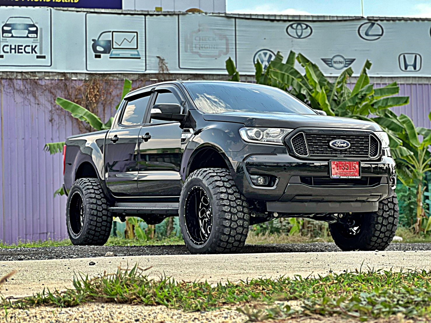 FORD ทรงเมกา ขอบ20 ลายใหม่ที่ STEP9