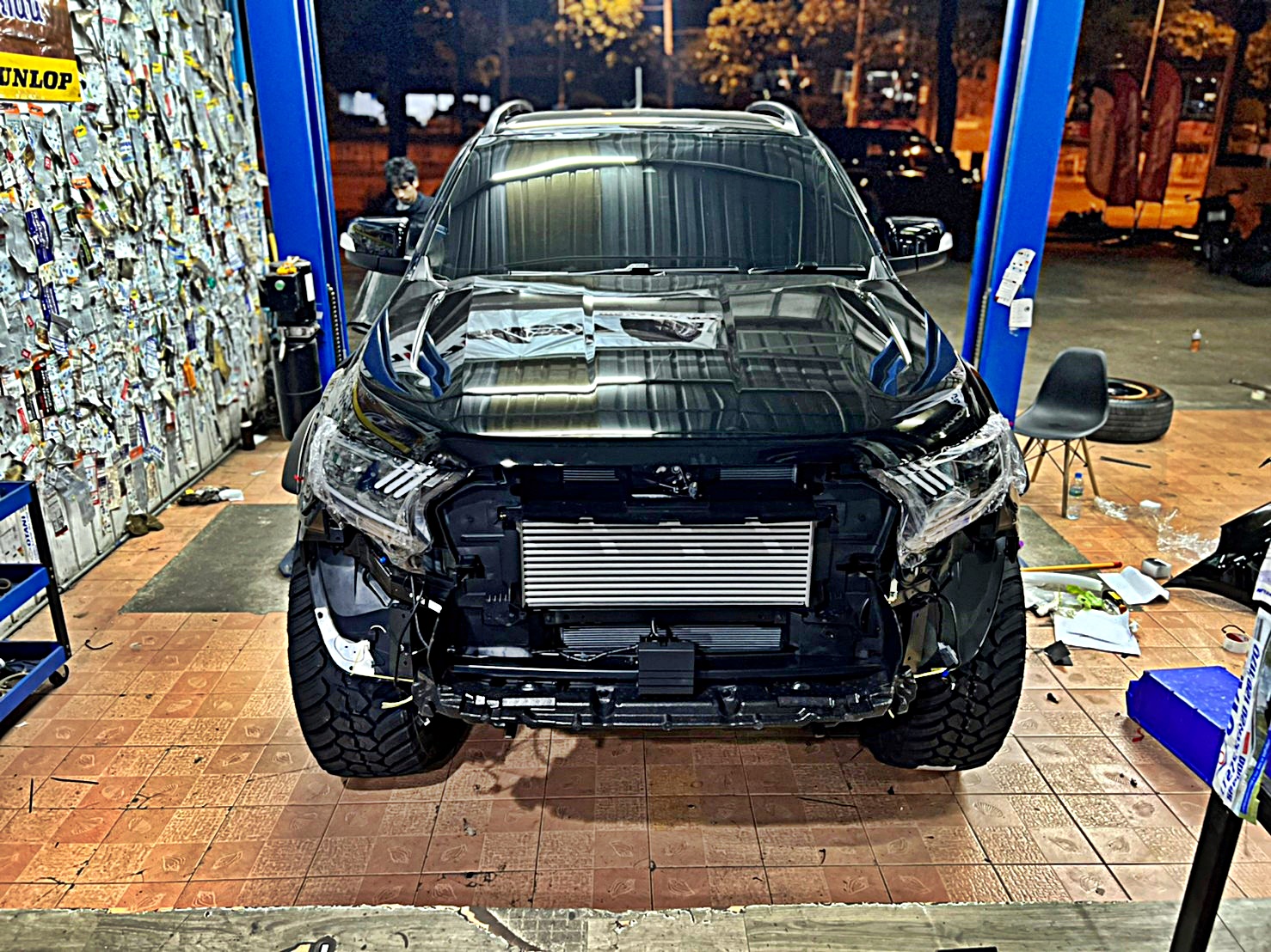 FORD WILDTRAK ชุดแต่งรอบคัน ทรงเมกาที่ STEP9