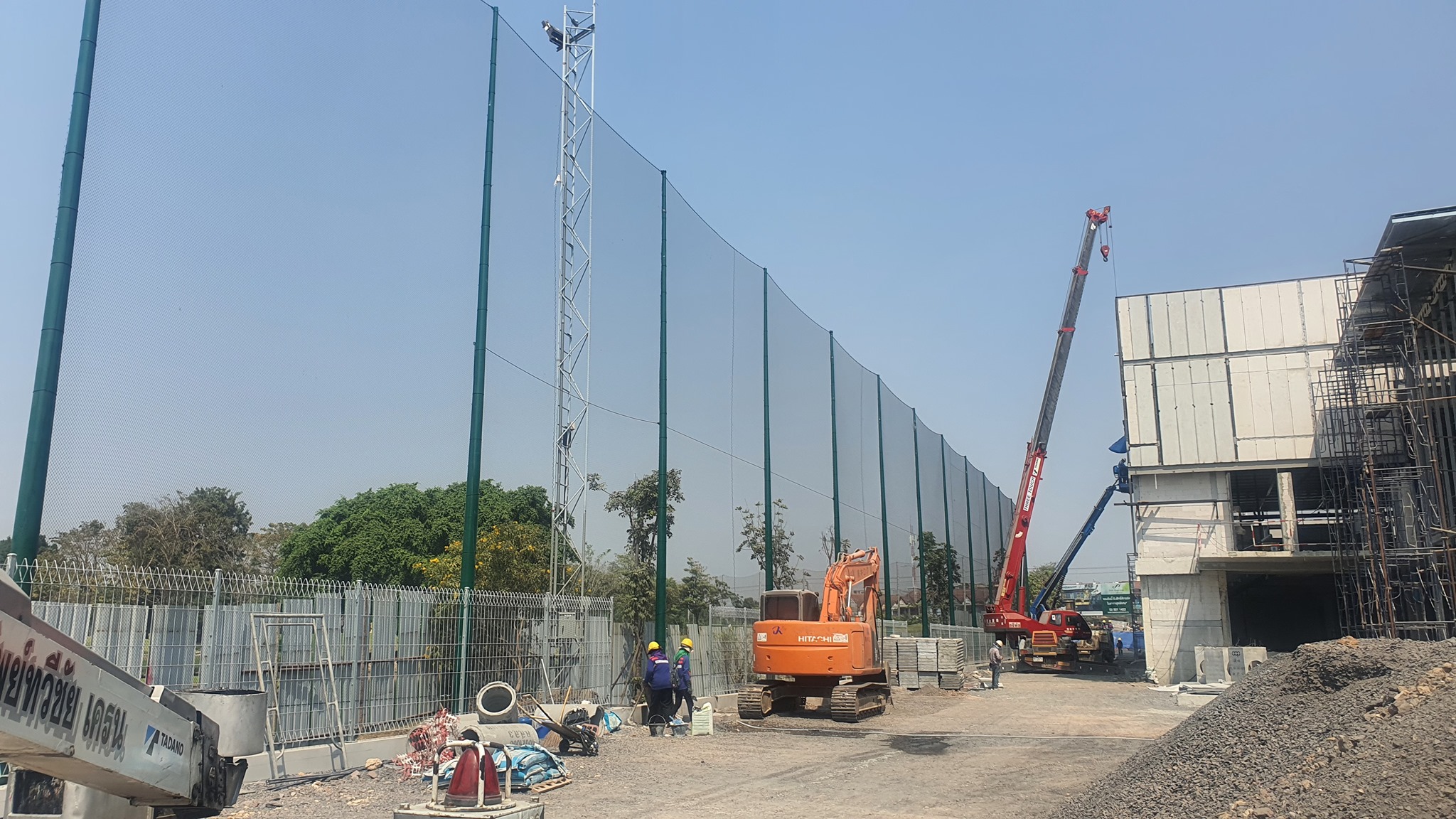 รับผลิตตาข่ายสนามไดร์ฟกอล์ฟ พร้อมทีมงานติดตั้งให้บริการทั่วประเทศ