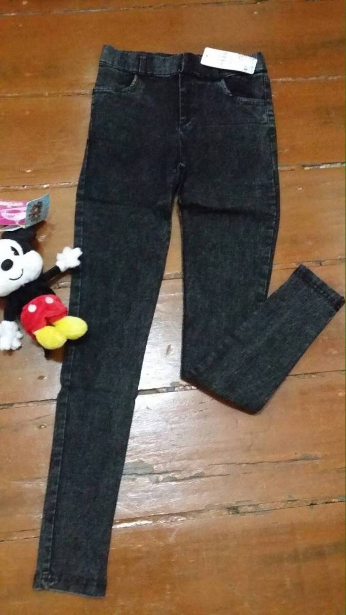 กางเกงยีนสยืดสกินนี่