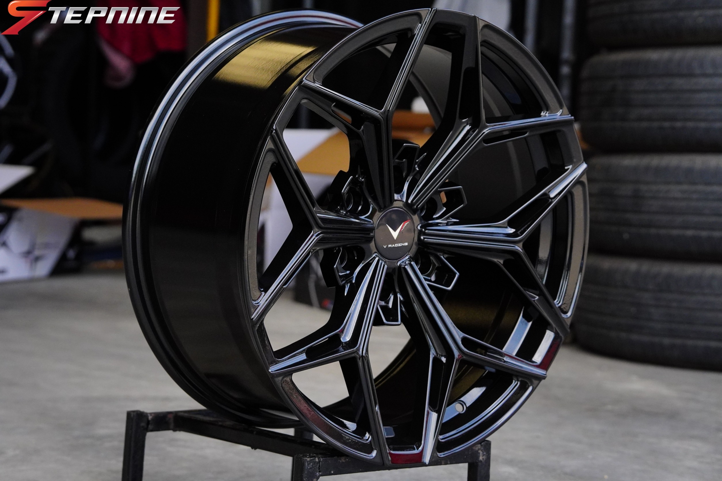 ล้อแนวเมกา-มาเฟีย ENZO V-RACING ลายใหม่ล่าสุด