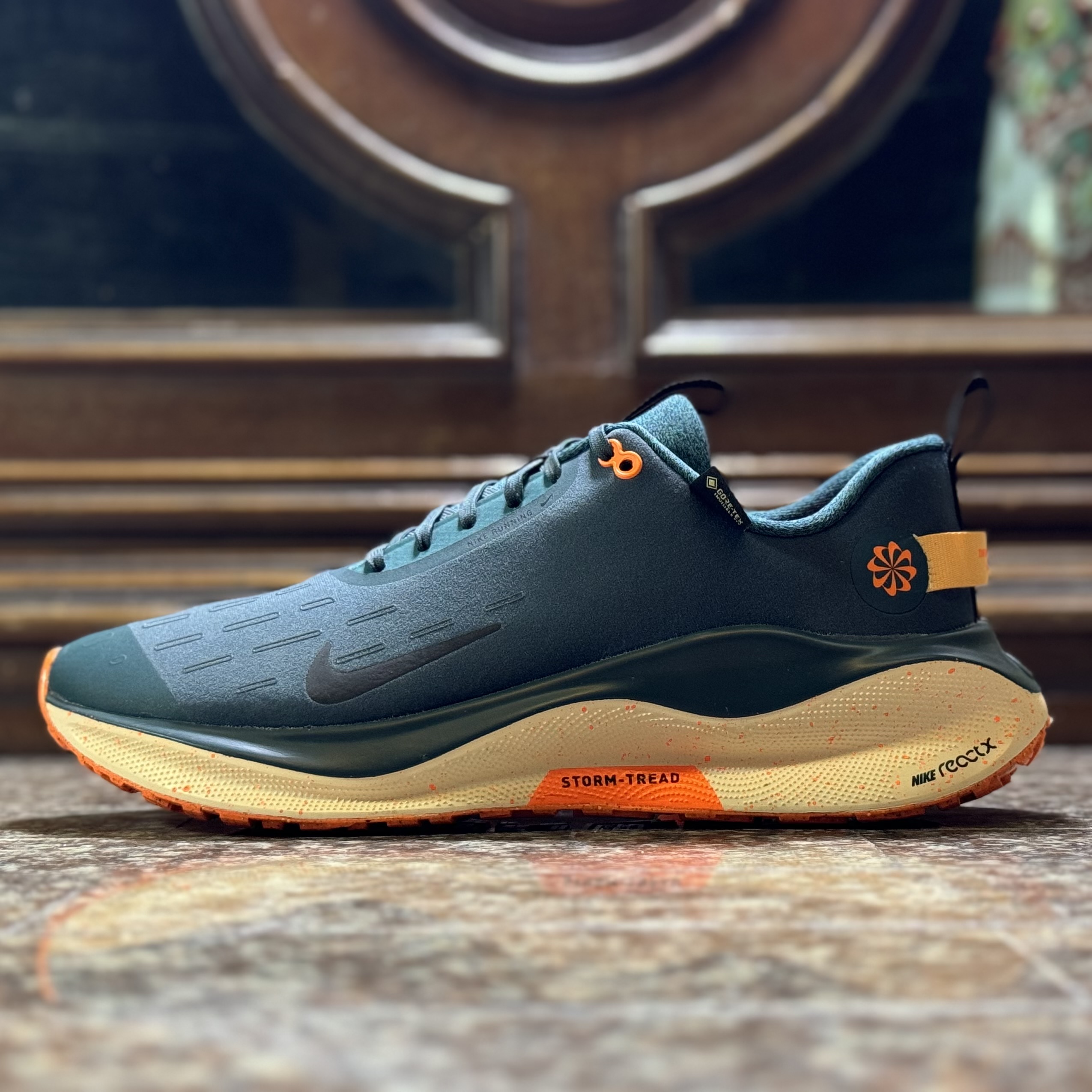 รองเท้าวิ่ง Nike ReactX Infinity Run 4 GTX (M8.5US)