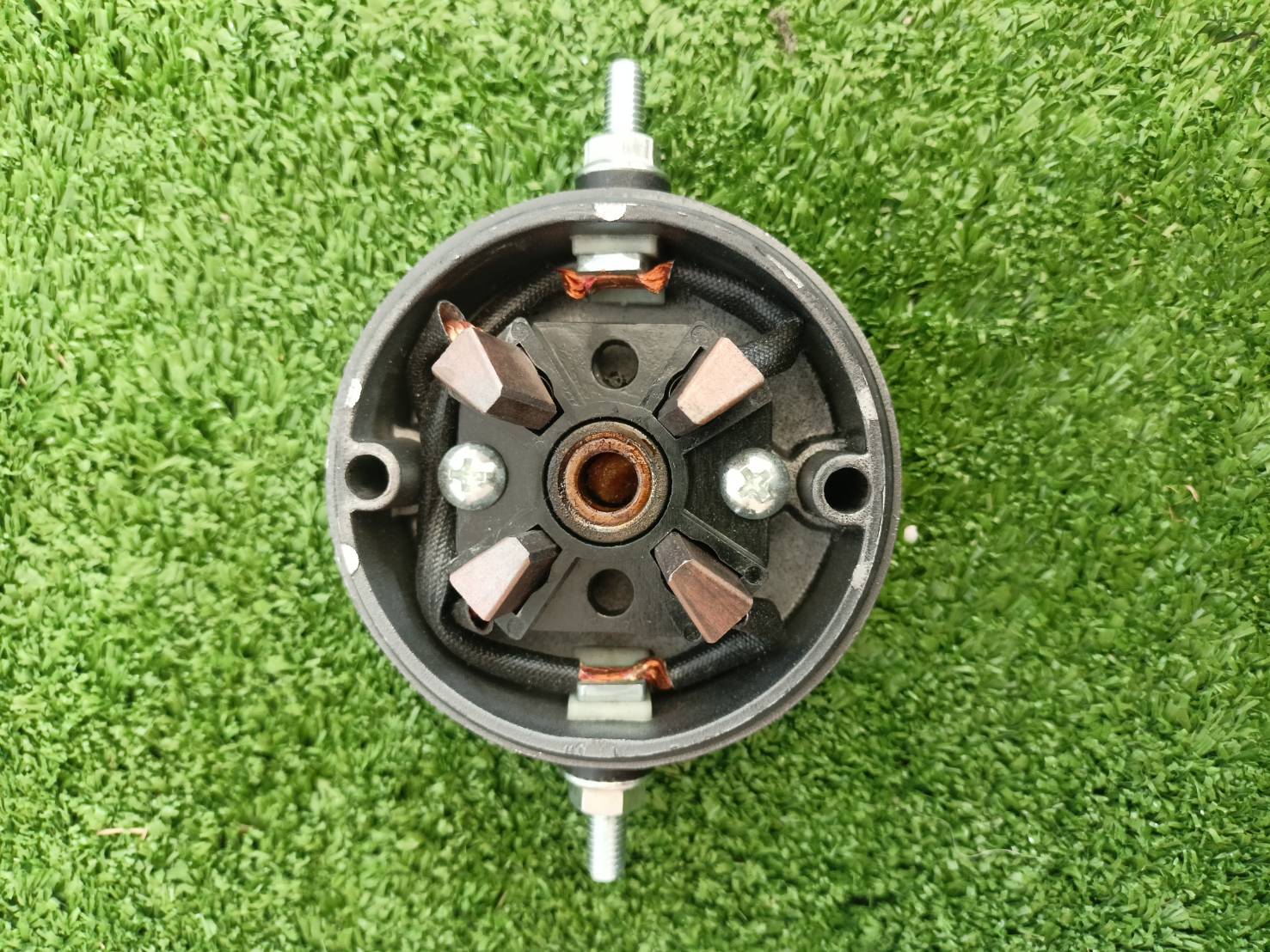 Brush Assembly EWT3500