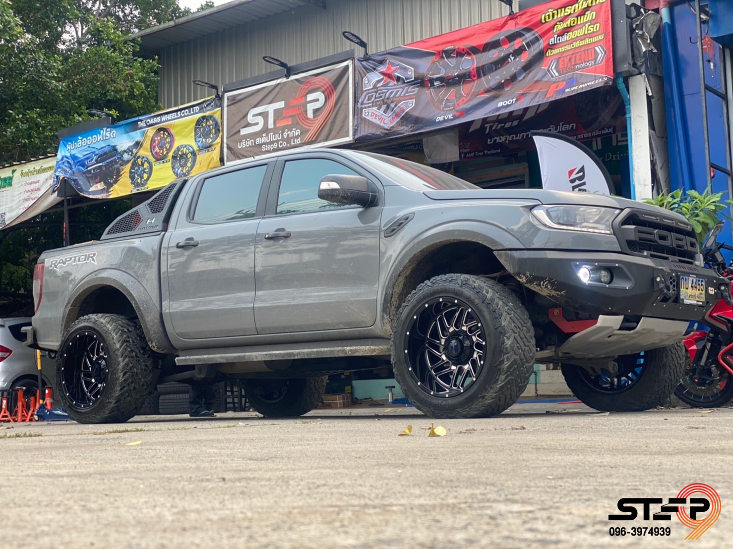 FORD RAPTOR จากสระบุรี จัดล้อออฟโหดๆๆ ที่ STEP9