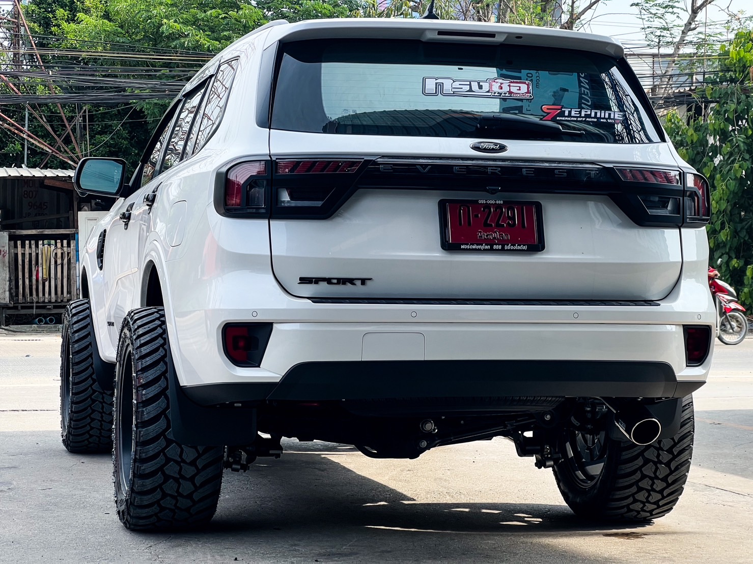 FORD EVEREST NEXTGEN #ทรงซ้อ ขับมาจากพิษณุโลก มาแต่งทรงเมกา