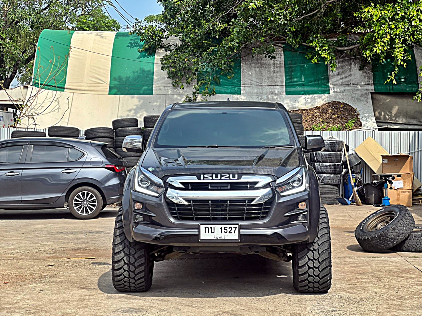 D_MAX_จองคิวมาจากจันทบุรี ทำทรงเมกาที่ STEP9