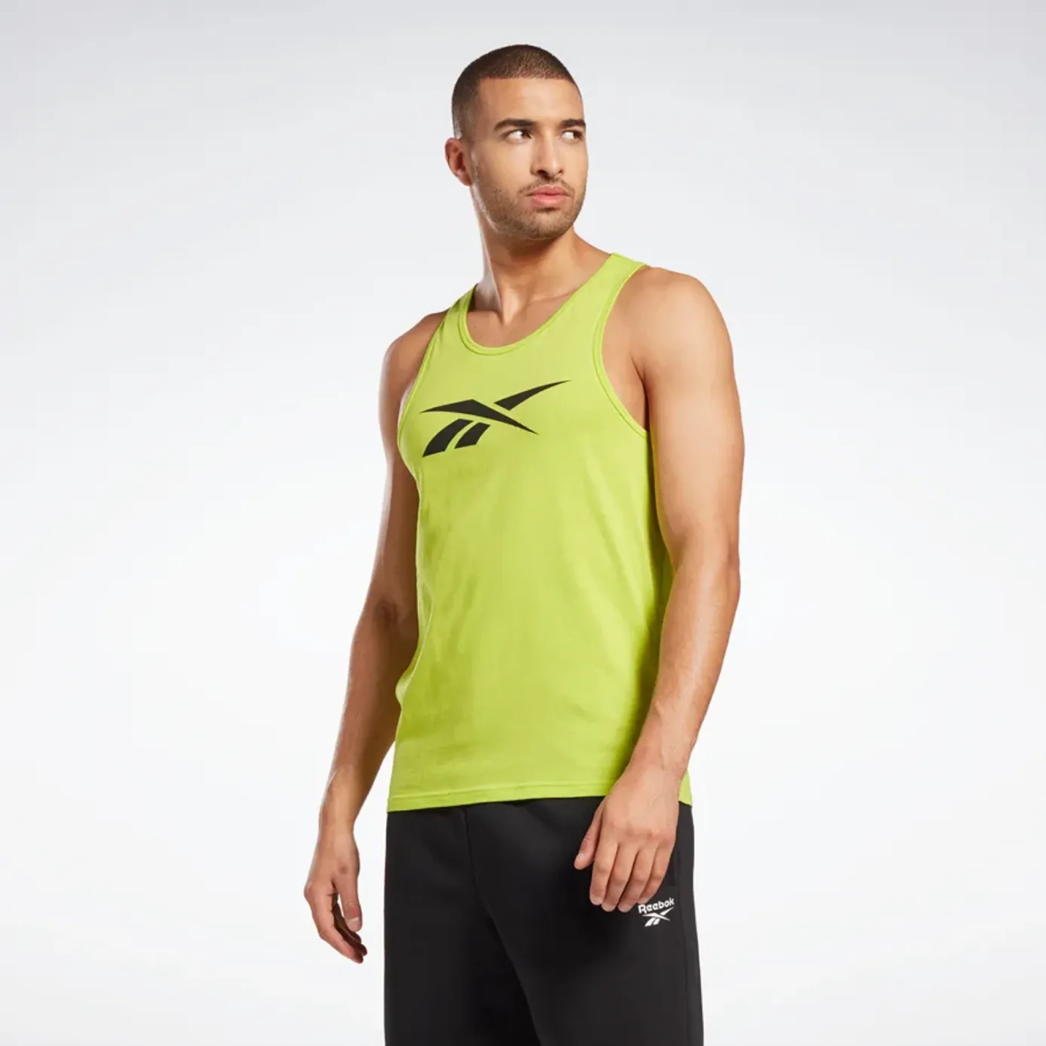 เสื้อวิ่ง Reebok Graphic Series Vector Running Singlet (M,L)