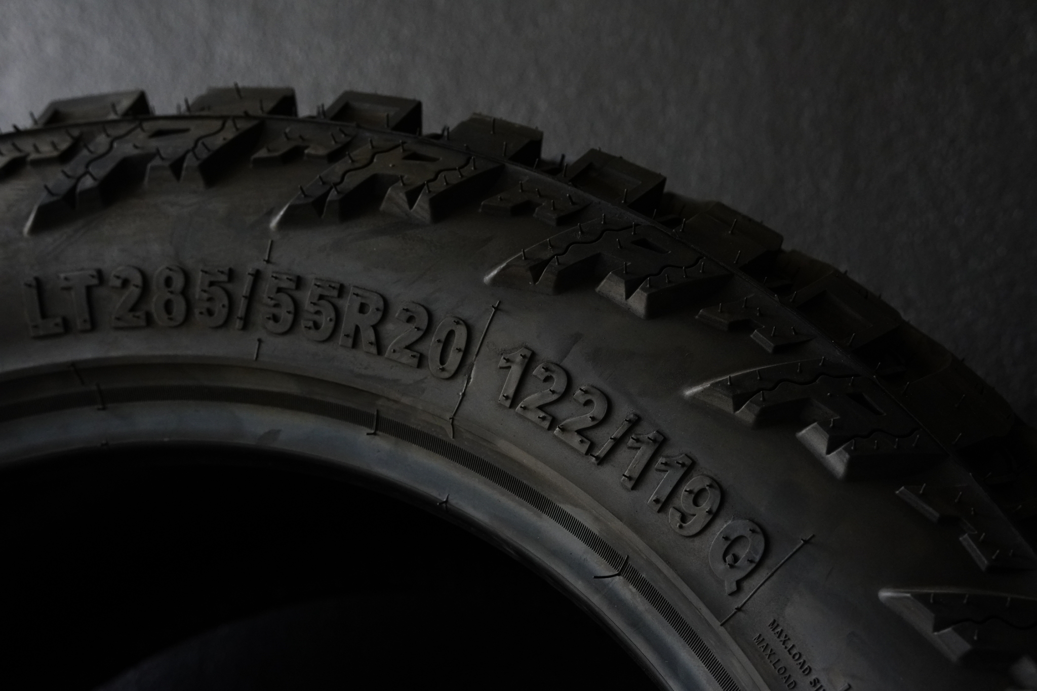 AMP MTA 285/55-20 ราคาถูกที่ STEP9 เท่านั้น