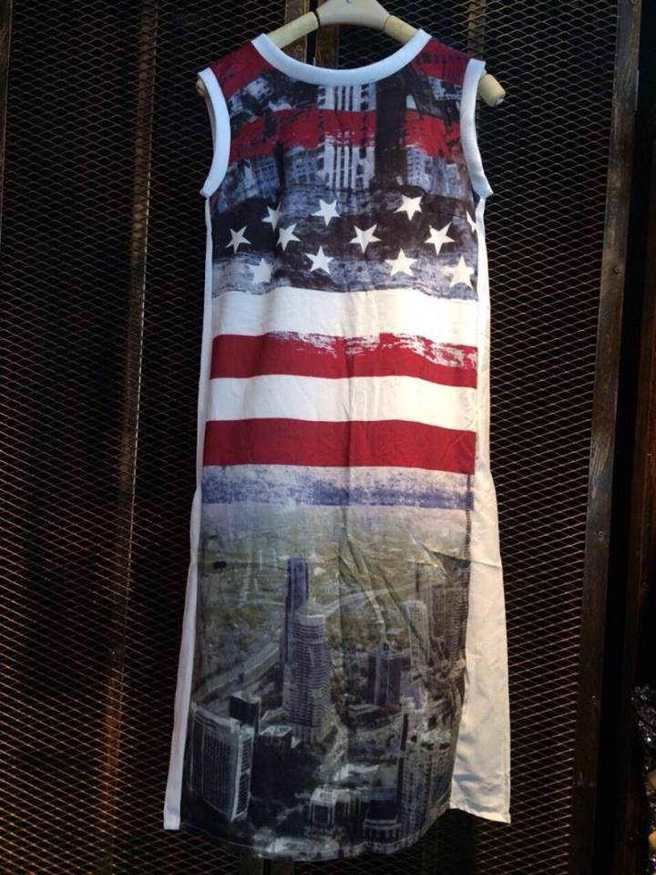 Dress แขนกุด ลายธงชาติ