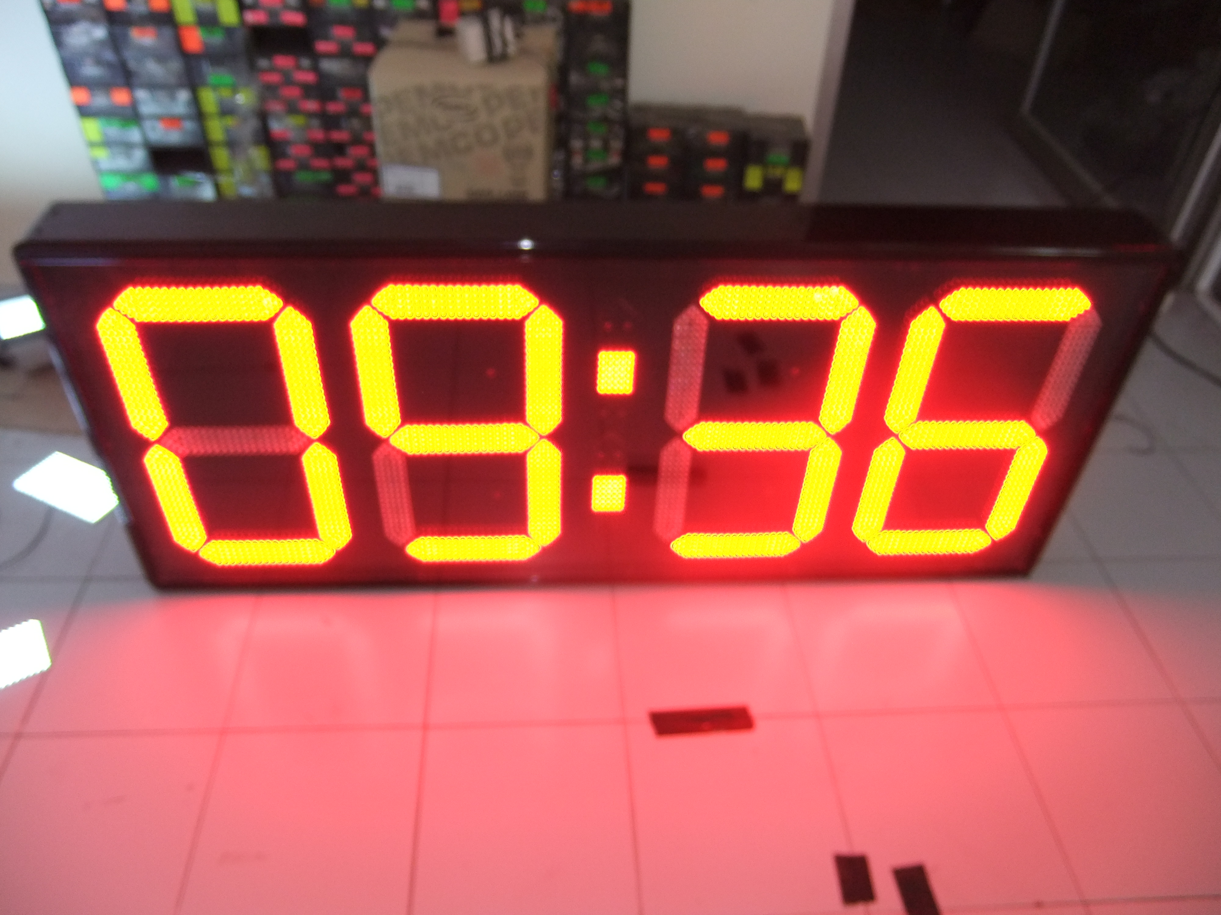 นาฬิกาดิจิตอลLED 20นิ้ว 4หลัก