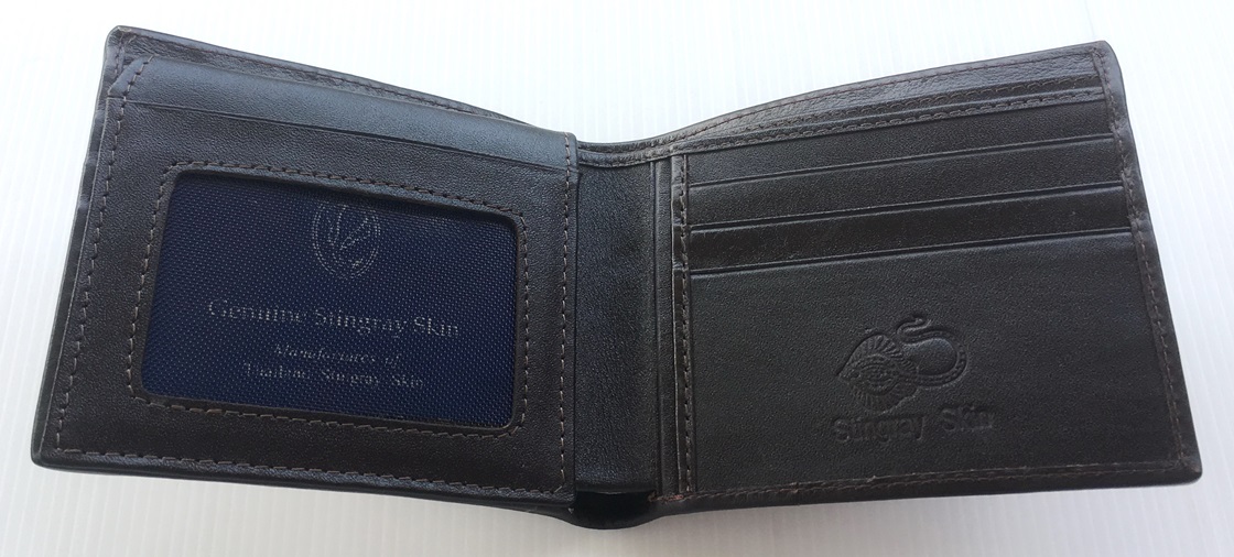 กระเป๋าสตางค์หนังปลากระเบนแท้1ตา แบบสั้น สีน้ำตาล