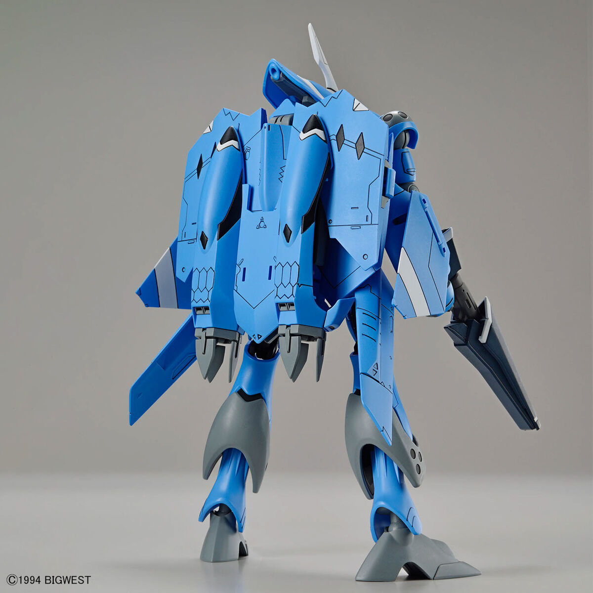 HG 1/100 VF-22S STURMVOGEL II MAXIMILIAN JENIUS USE